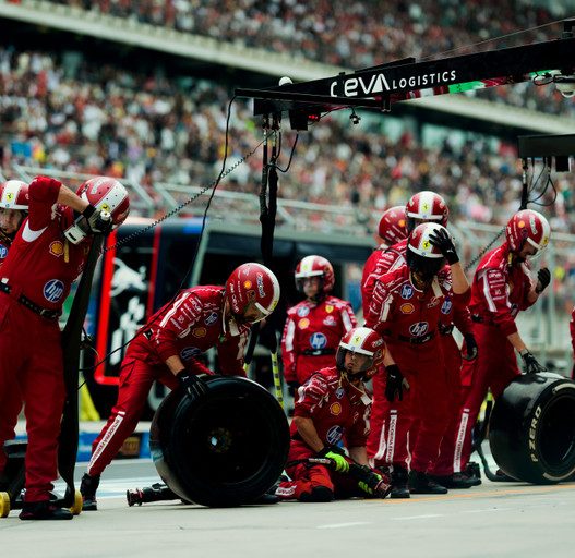 Rally Italia Sardegna: polvere, salti e emozioni