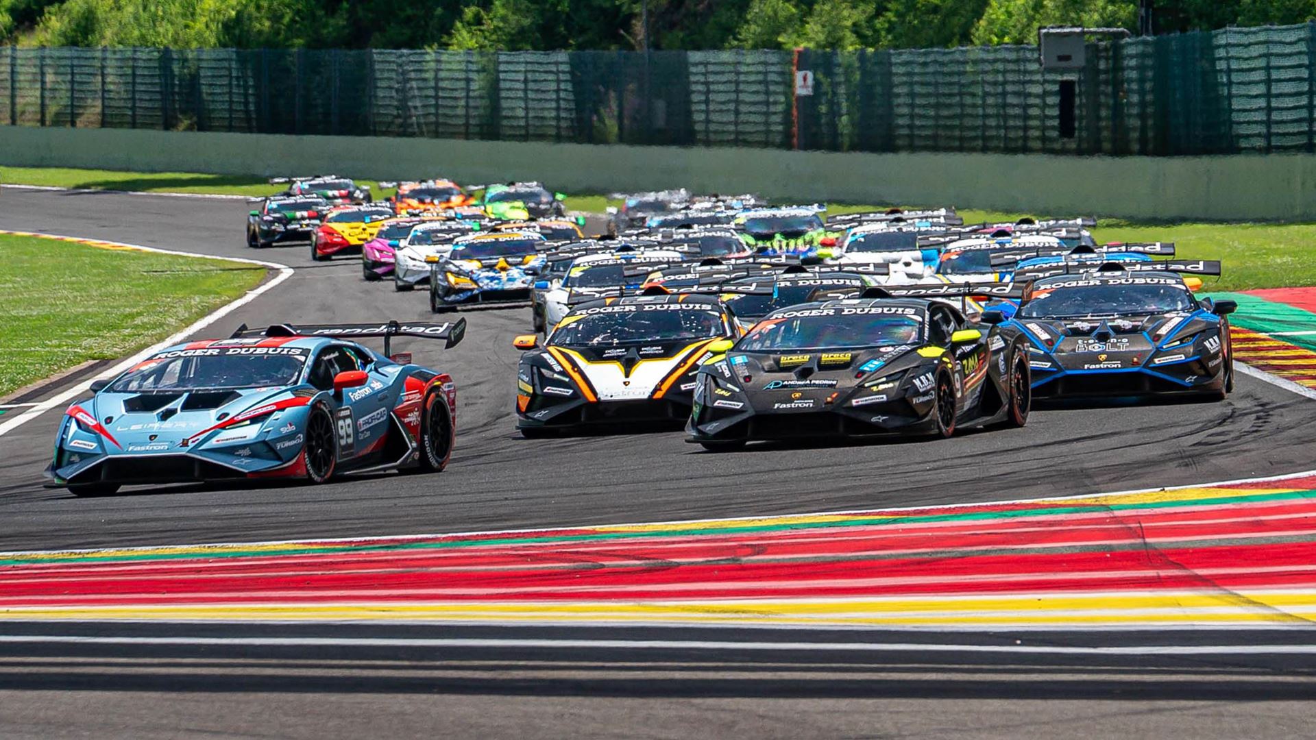 Super Trofeo, a Misano il gran finale 2025 prima delle World Finals