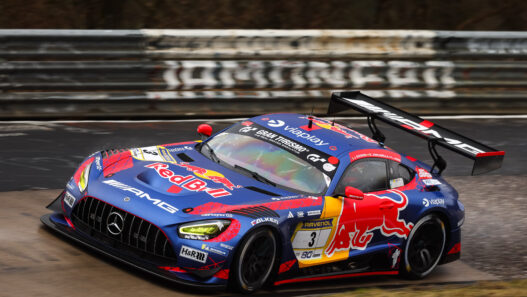 NLS, Max Verstappen dalla Cina… con furore