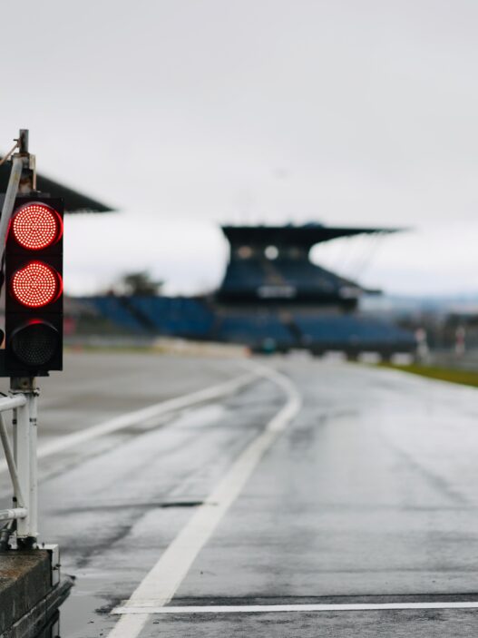 NLS1, gara annullata per… neve