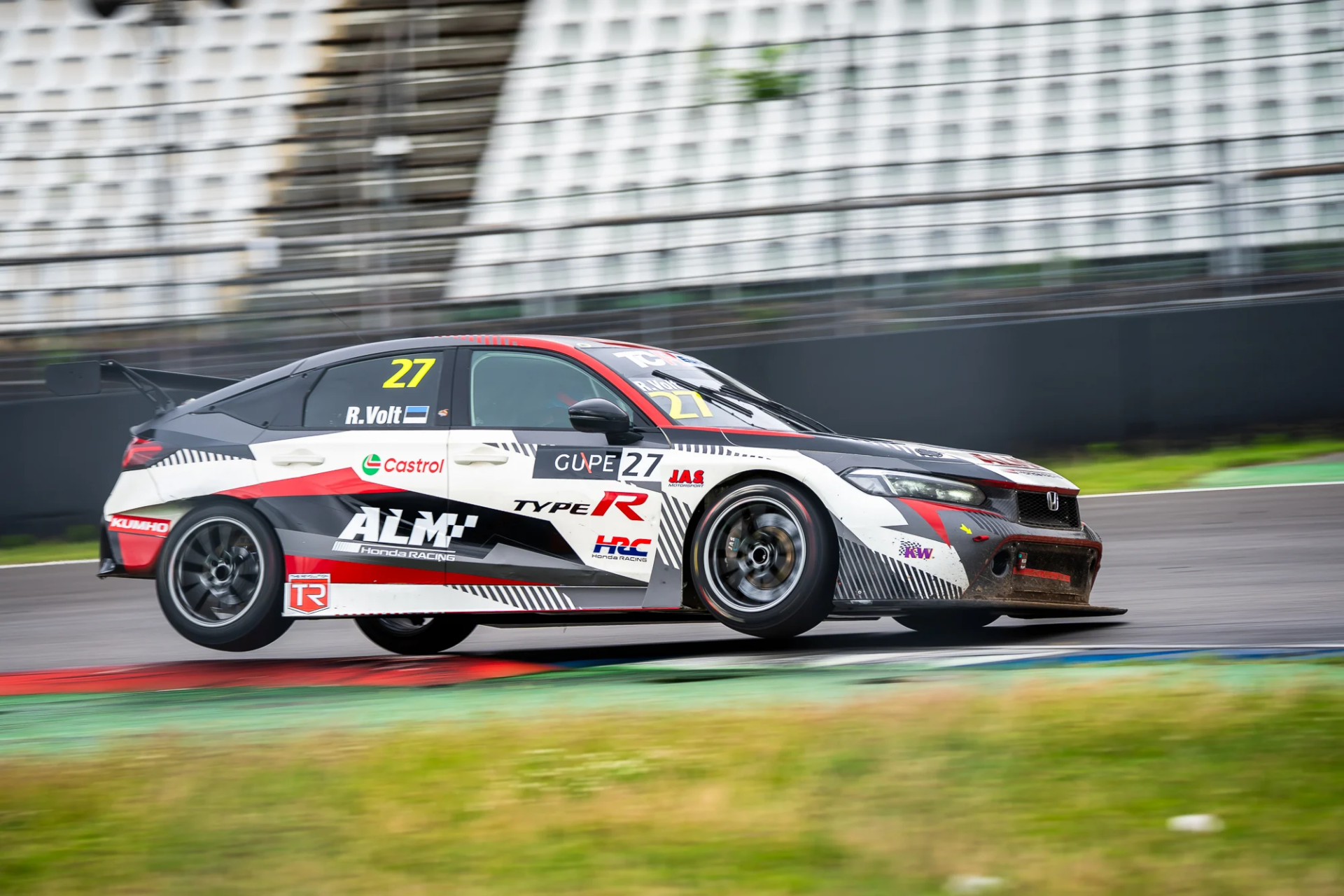 ALM Motorsport annuncia Volt e il rientrante Halder