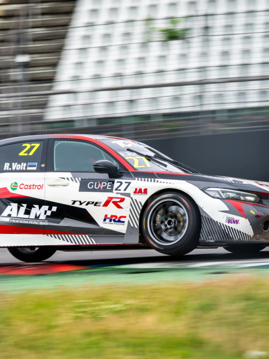 ALM Motorsport annuncia Volt e il rientrante Halder