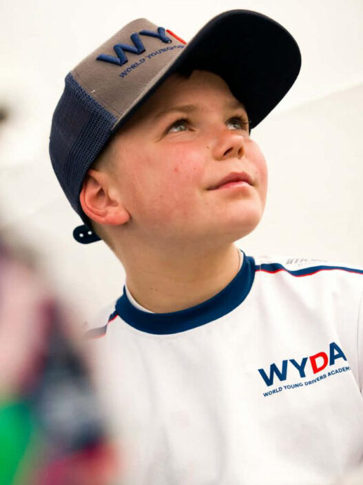 Theo Steindal (10 anni) entra nel programma WYDA